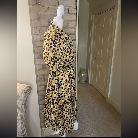 Tulip Shira Button Front Shirt Dress, Yellow & Blue Sz Med, Leopard Print - Picture 6 of 16